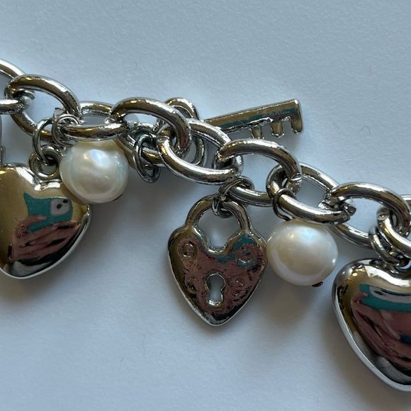 Pacific Pearls Freshwater Pearl Charm Love Bracelet Rose Atoll Collection - Picture 6 of 8